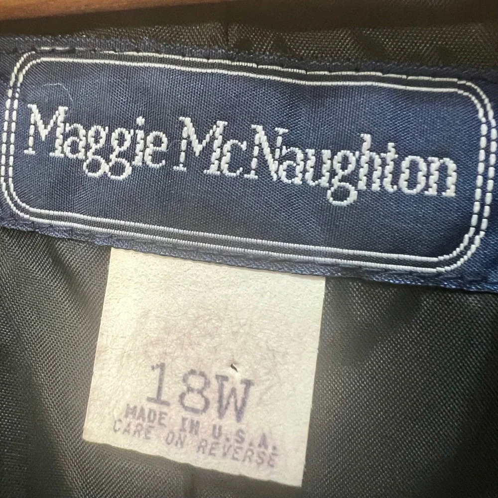 Maggie McNaughton Vintage Velvet Swirl Vest Jewel Tone Metallic Gold Plus 18W‎